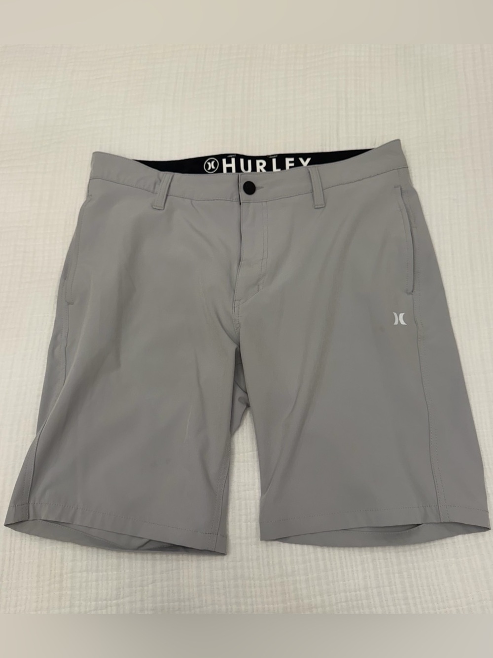 hurley gray performance walk shorts size 34